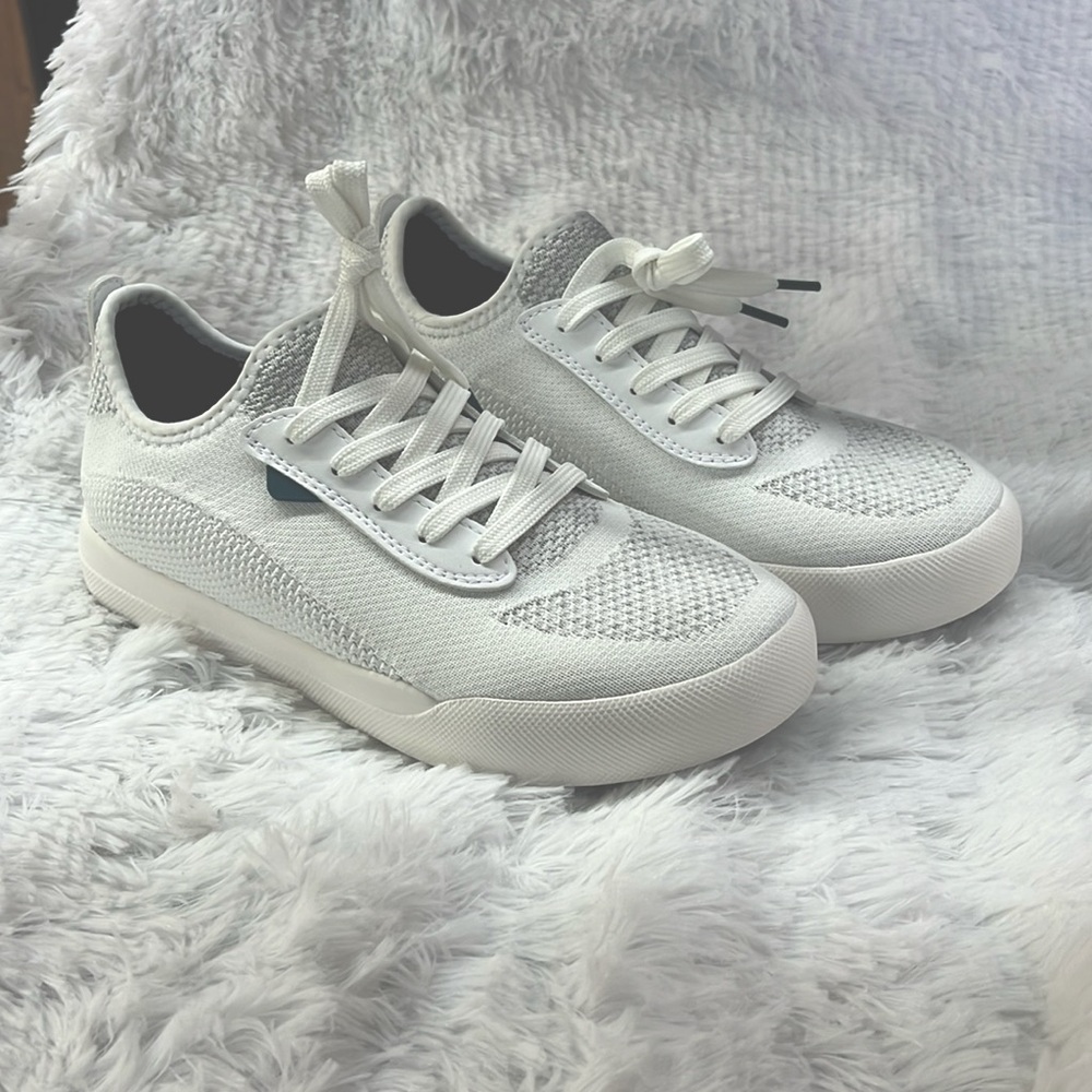 Vessi Women's White Sneakers